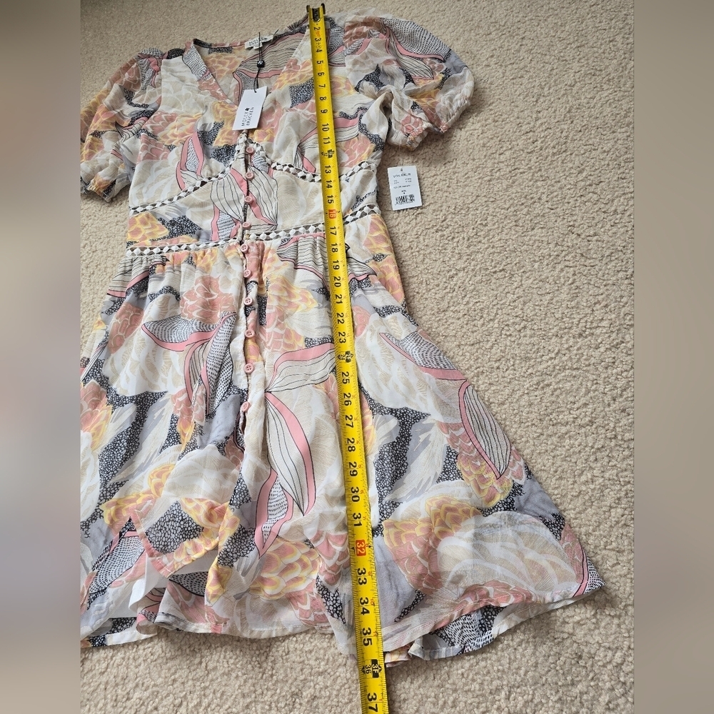 NWT Molly Bracken Floral Dress - Picture 8 of 12